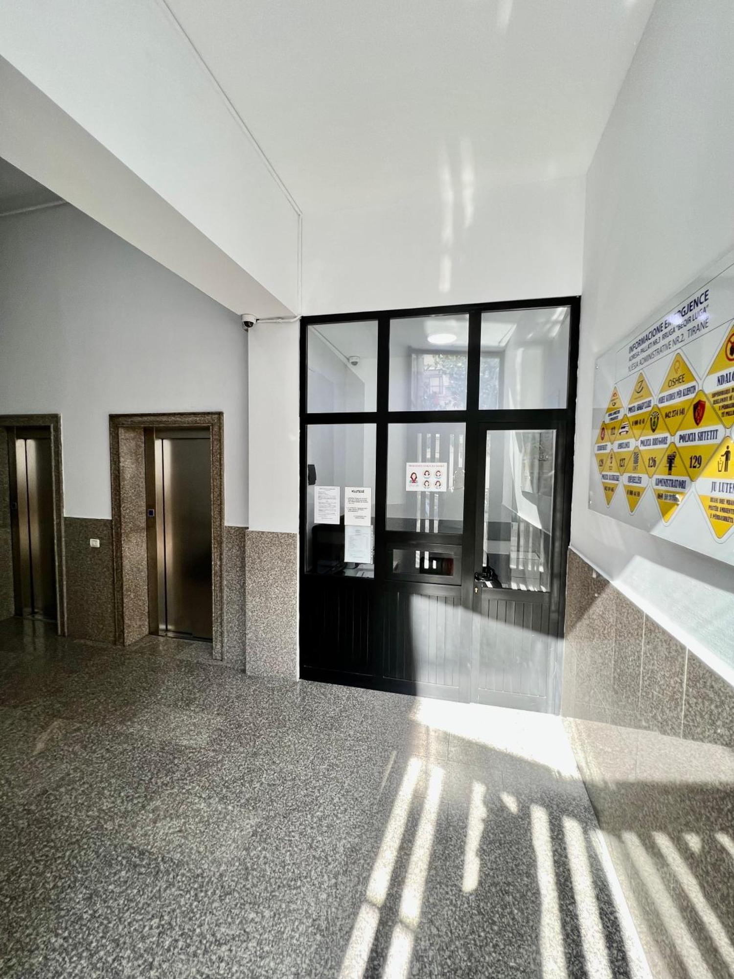 New Bazaar Cozy Apartment 2 Dajti View Tirana Kültér fotó