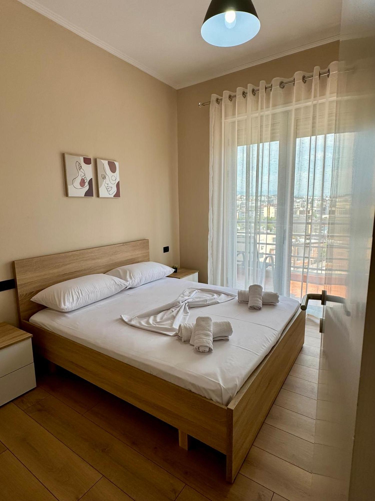 New Bazaar Cozy Apartment 2 Dajti View Tirana Kültér fotó